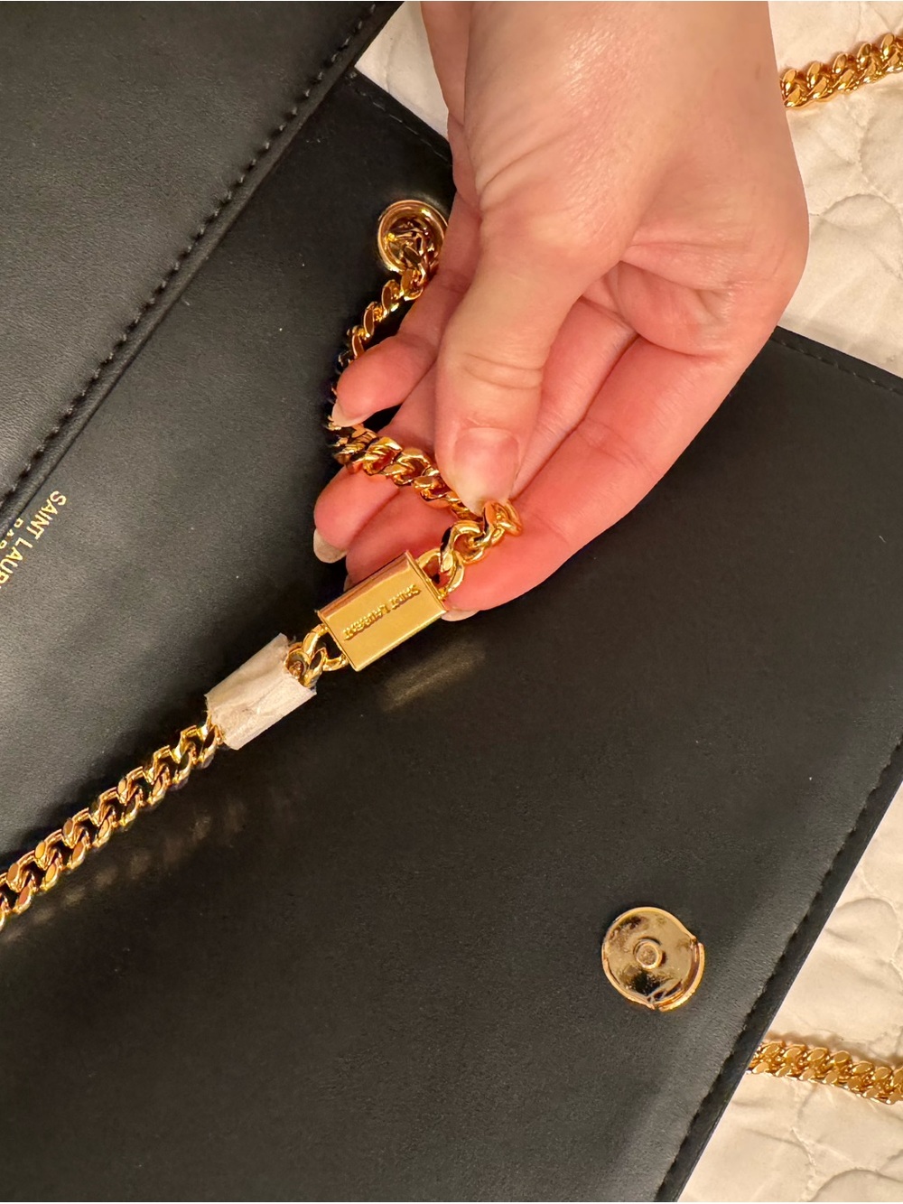 Cute Leather Shoulder Bag with Gold - Picture 4 of 12